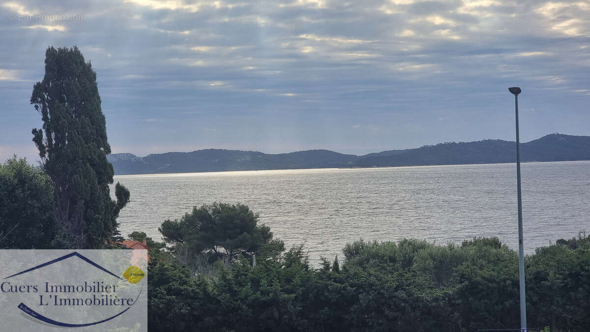 Appartement à HYERES