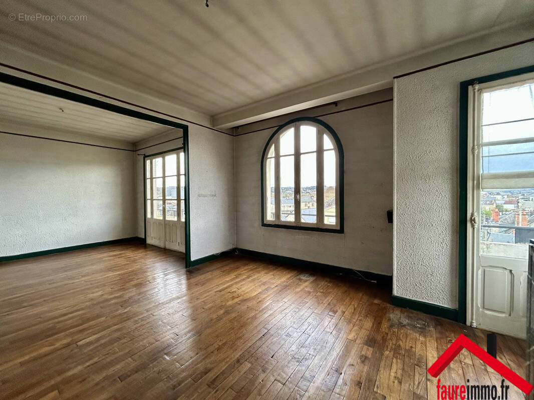 Appartement à BRIVE-LA-GAILLARDE