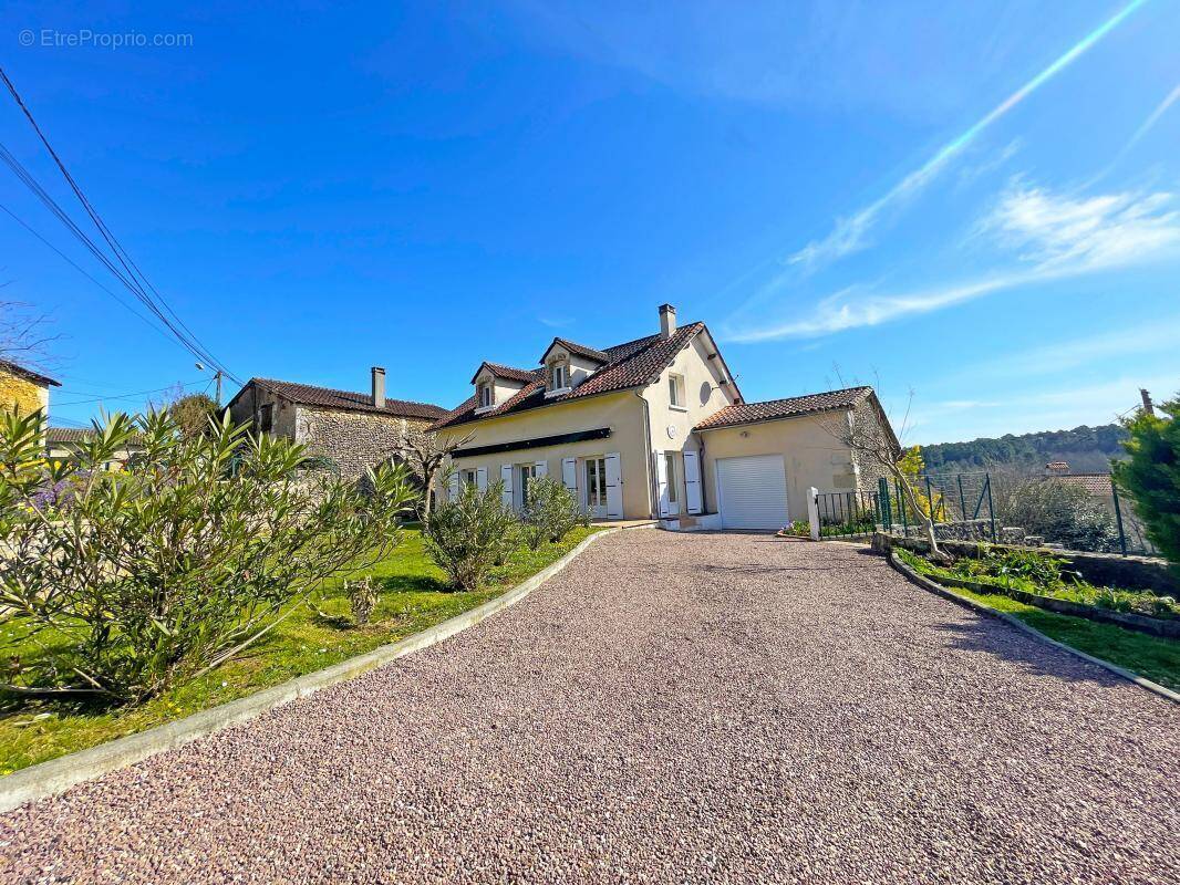 Maison à SOURZAC