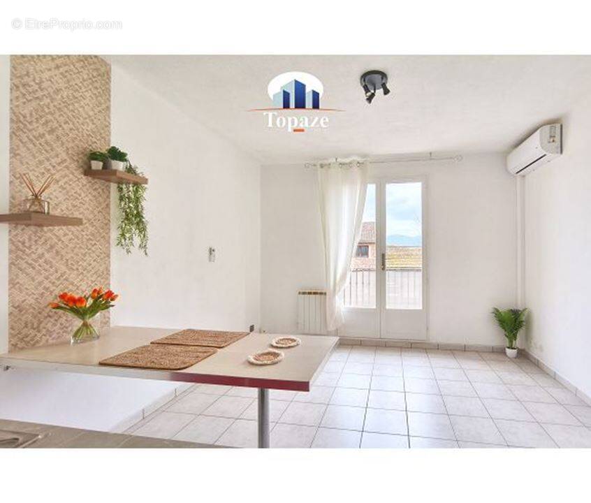 Appartement à PUGET-SUR-ARGENS