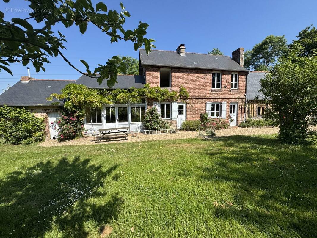 Maison à BEUVRON-EN-AUGE