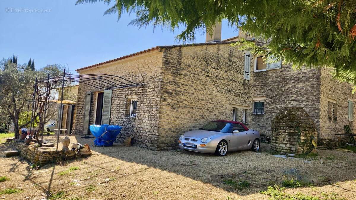 Maison à GOULT