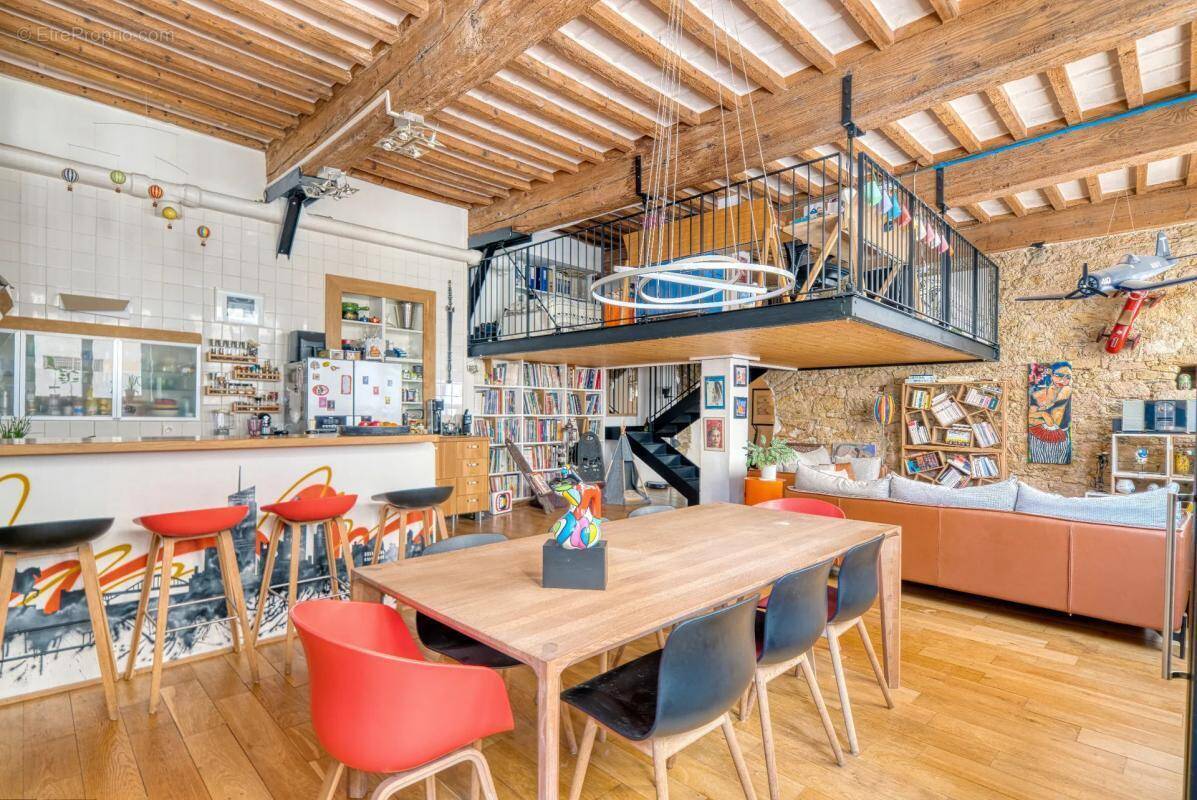 Appartement à LYON-1E