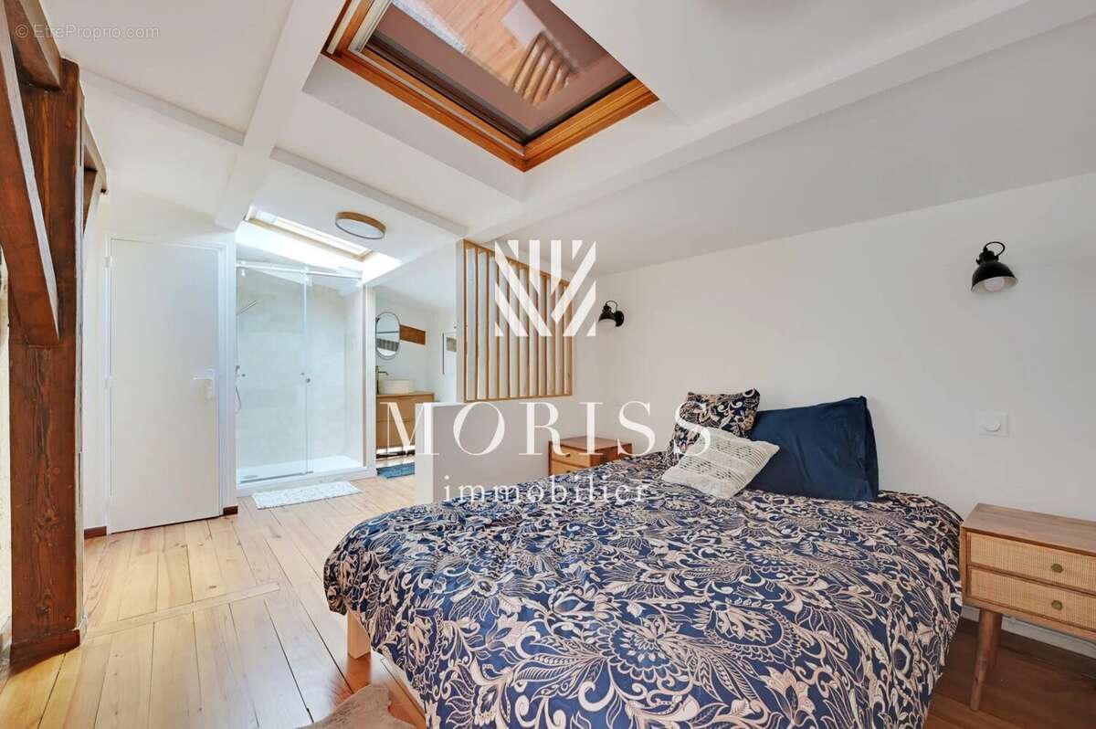 Appartement à PARIS-9E