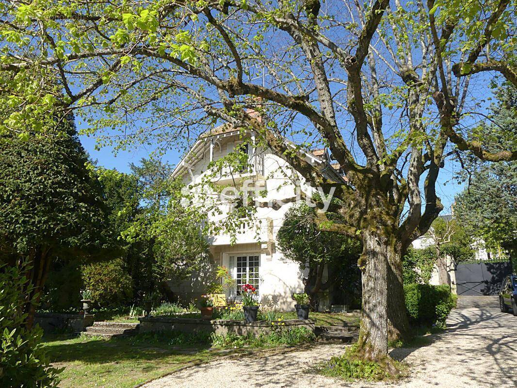 Maison à CHARTRETTES