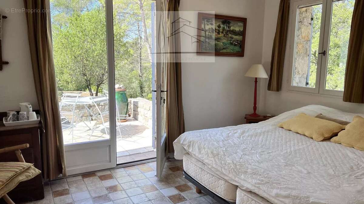 Maison à FAYENCE
