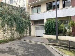Parking à PARIS-15E