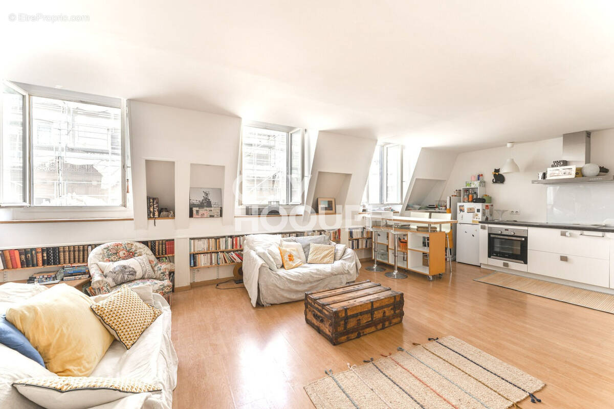Appartement à PARIS-9E