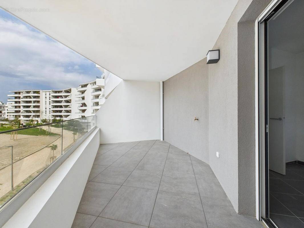 Appartement à MARSEILLE-9E
