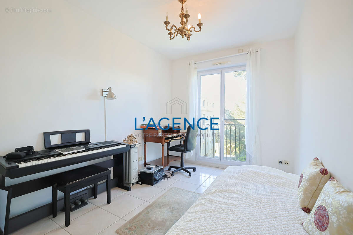 Appartement à HYERES