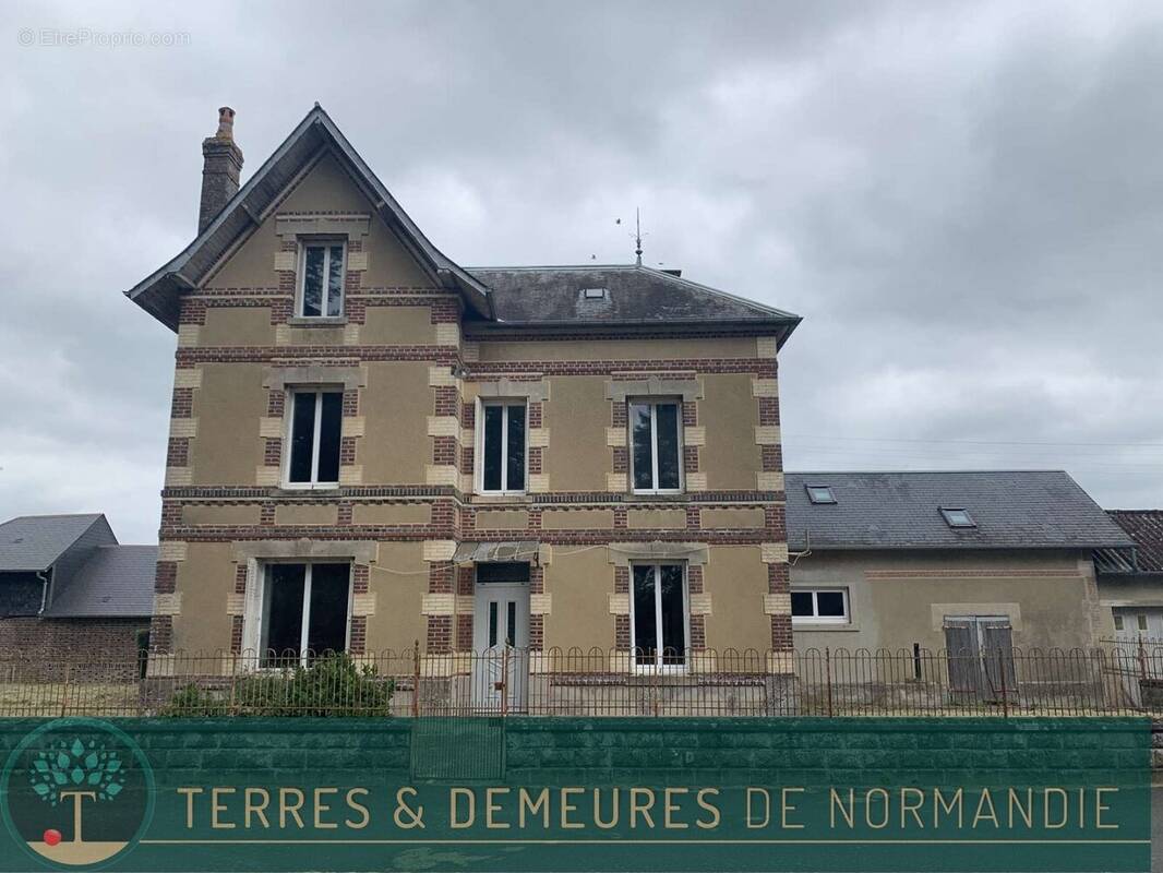 Maison à VIMOUTIERS