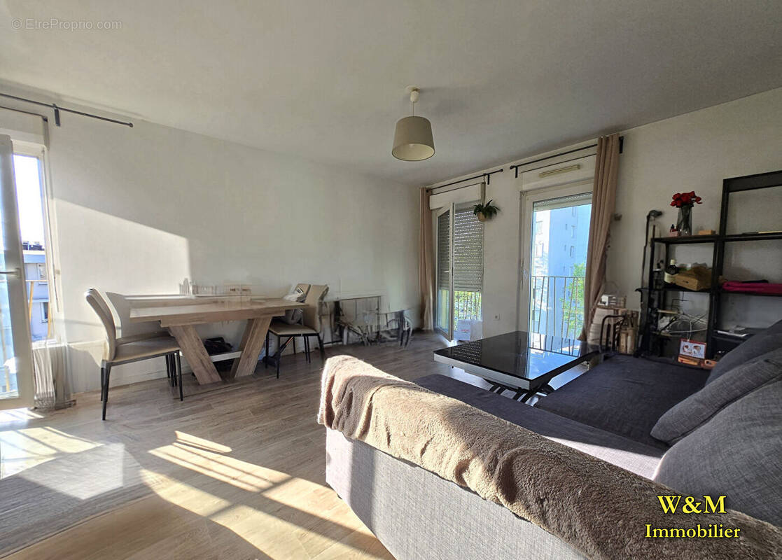 Appartement à RIS-ORANGIS
