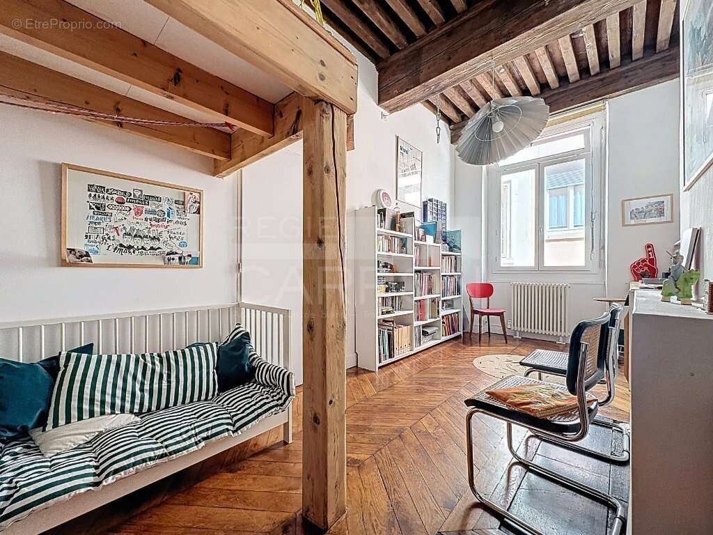 Appartement à LYON-1E