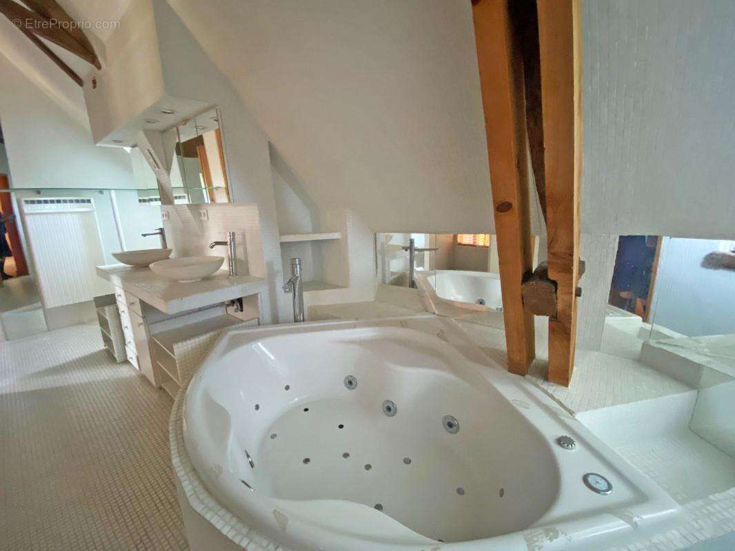 Maison à LE BUGUE