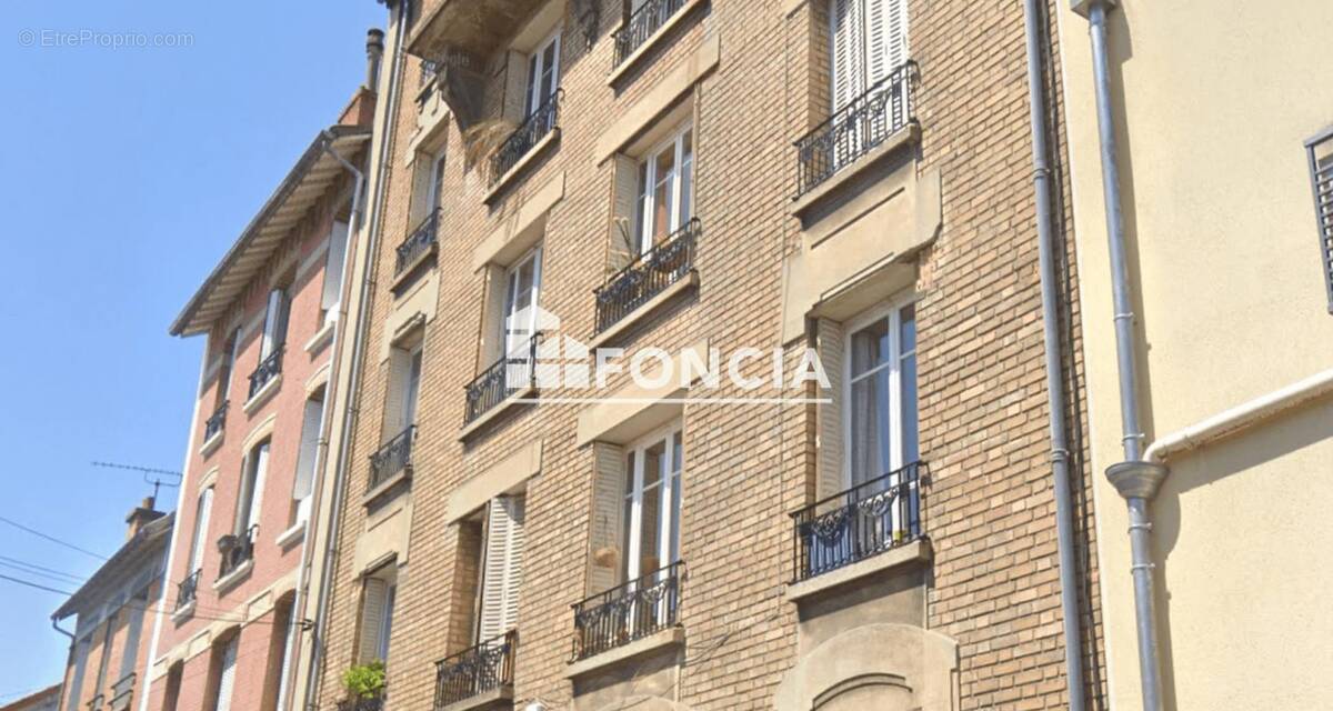 Appartement à ROSNY-SOUS-BOIS