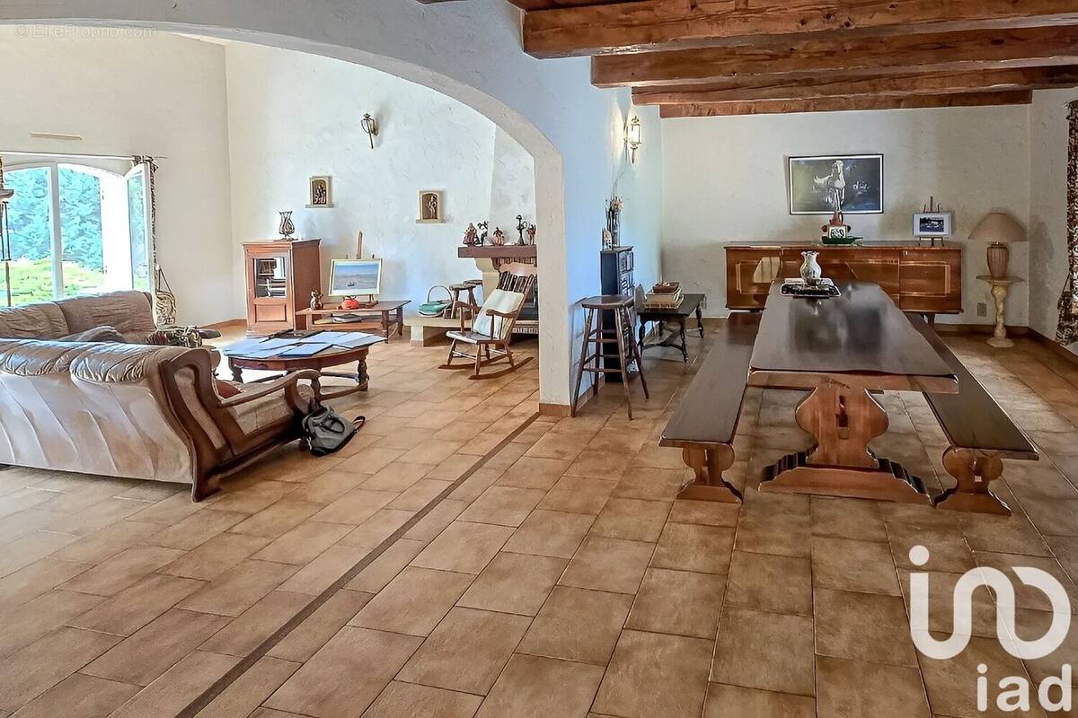 Photo 1 - Maison à PUGET