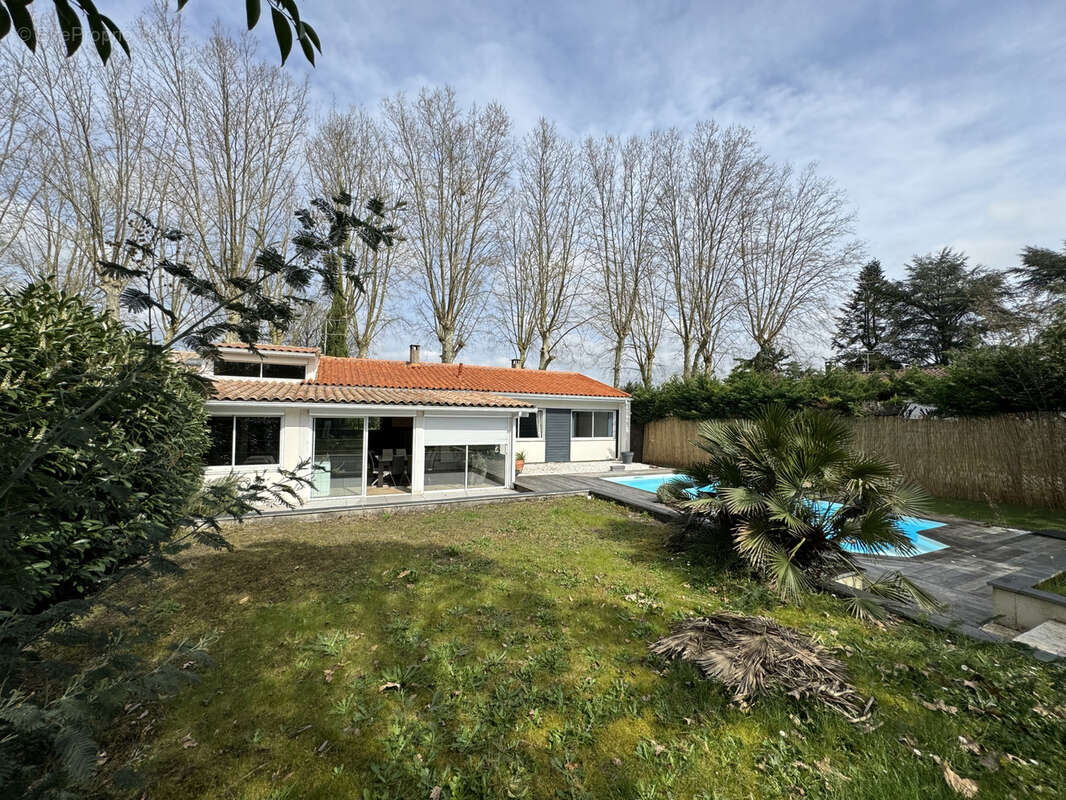 Maison à SAINT-AUBIN-DE-MEDOC