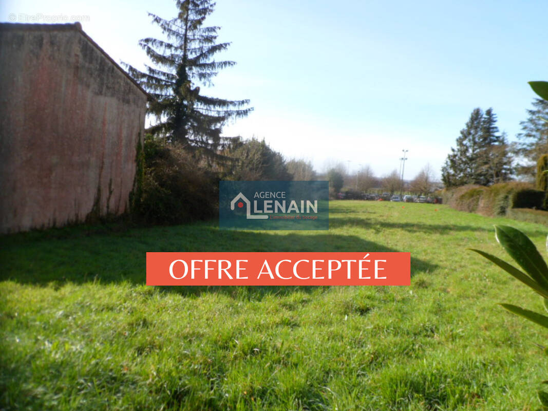 Terrain à POUZAUGES