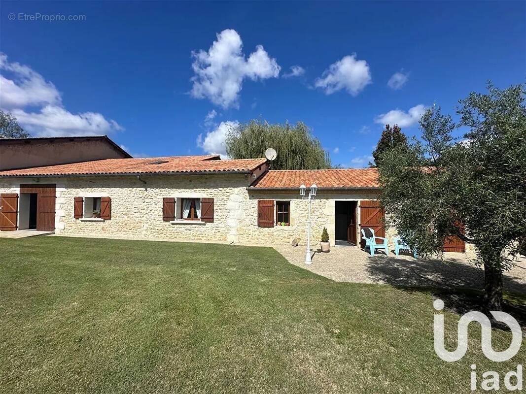 Photo 1 - Maison à GAILLAN-EN-MEDOC