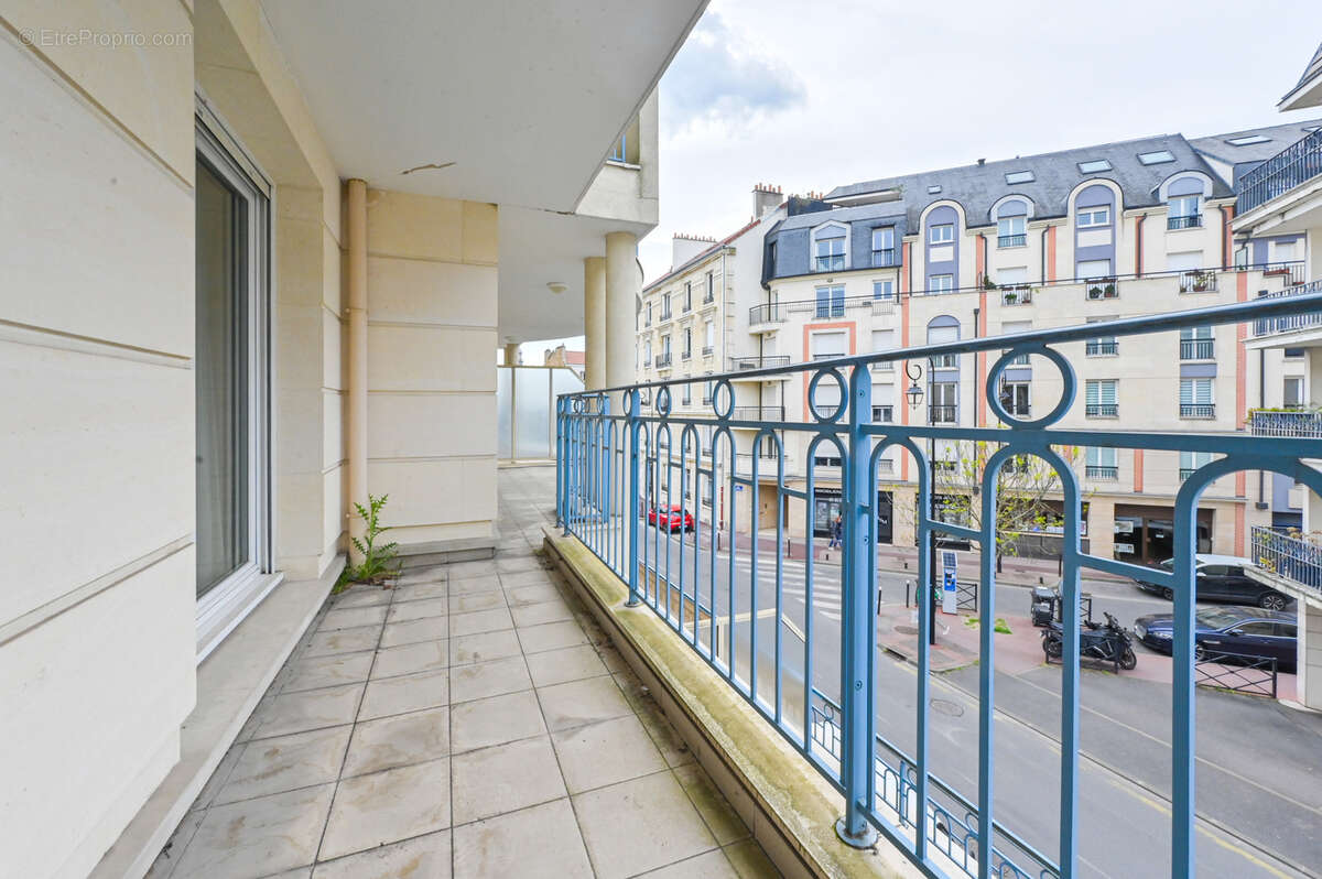 Appartement à SAINT-MAUR-DES-FOSSES