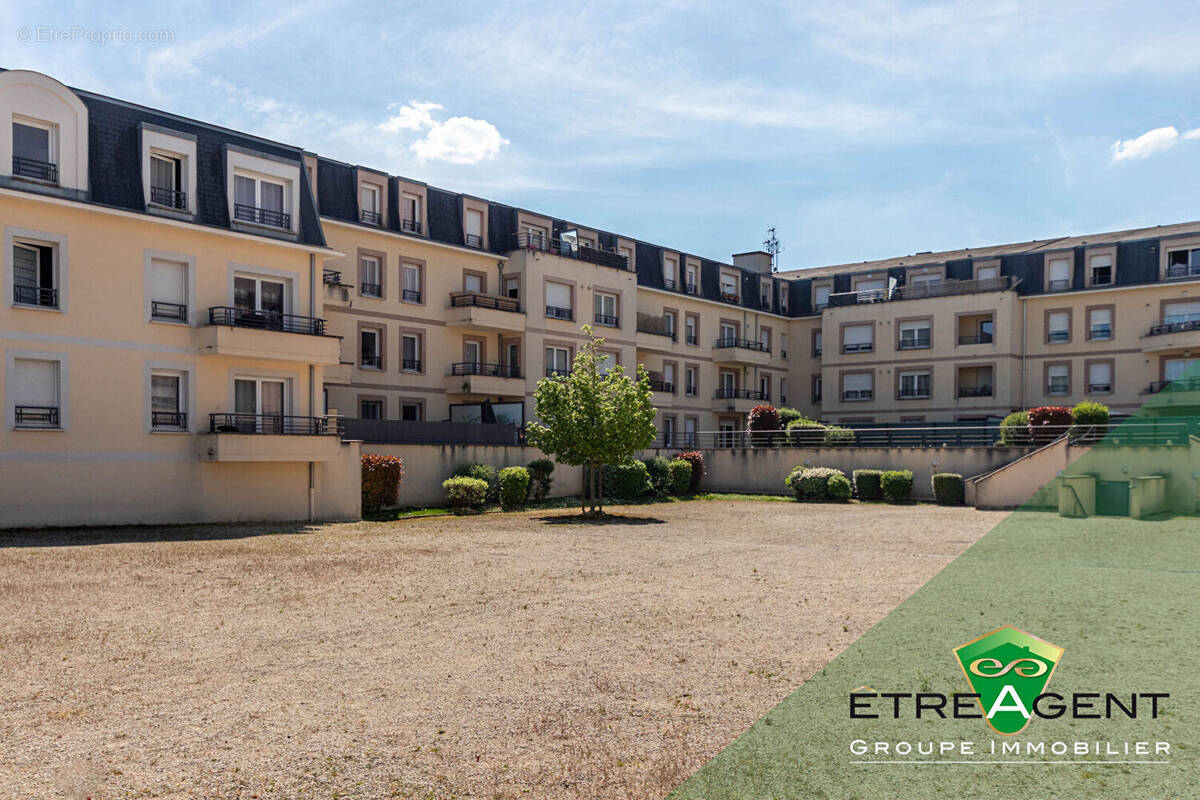 Appartement à PERSAN