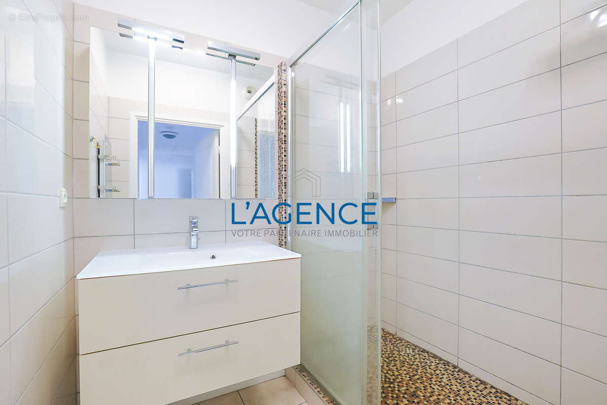 Appartement à HYERES