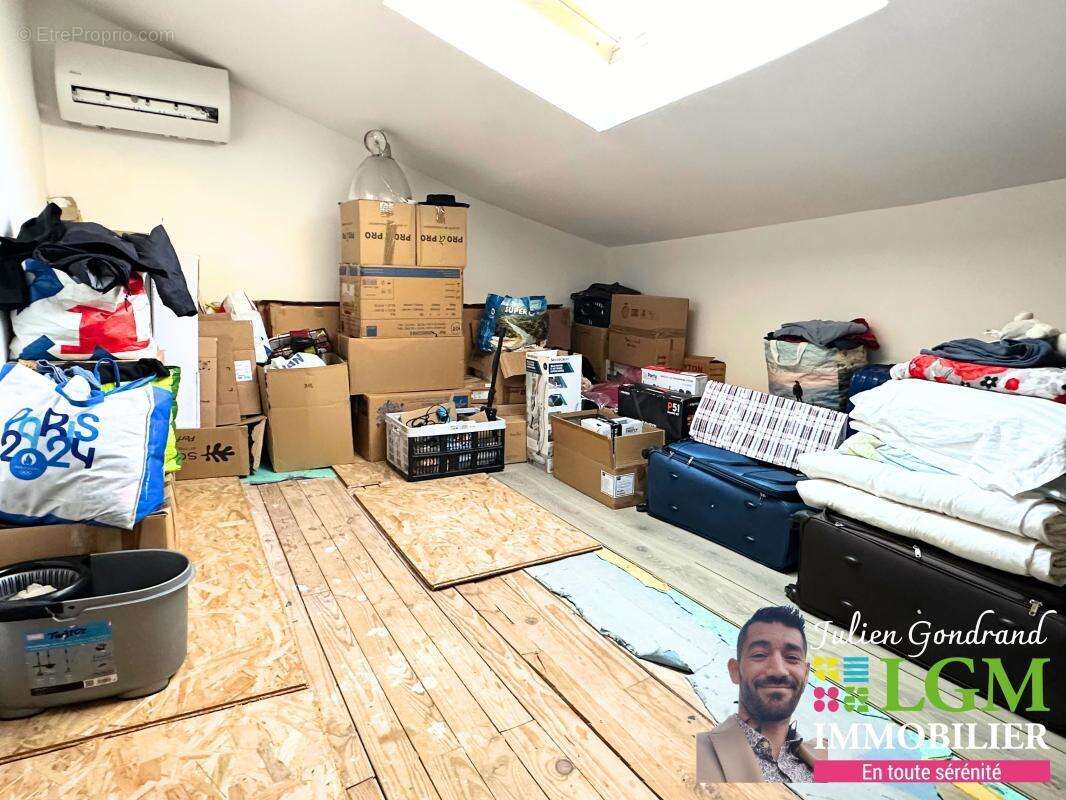 Appartement à SERNHAC