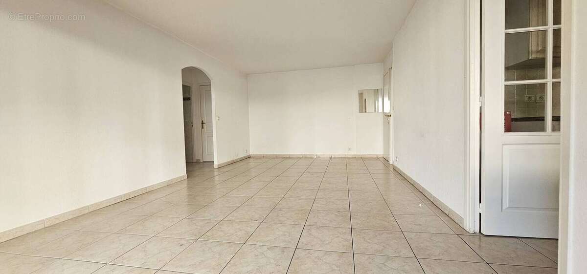 Appartement à SAINT-RAPHAEL