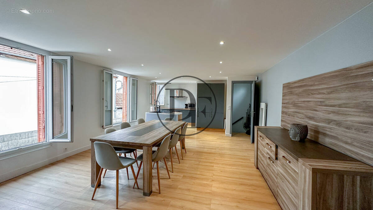Appartement à FONTAINEBLEAU