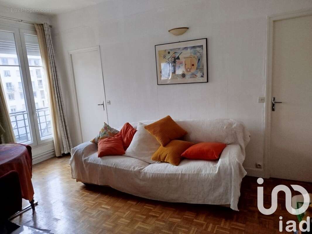 Photo 2 - Appartement à PARIS-19E