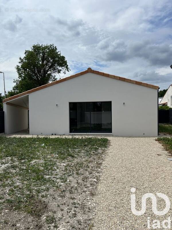 Photo 1 - Maison à MEDIS