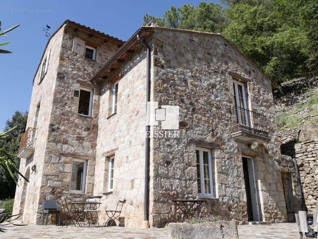 Maison à JOYEUSE