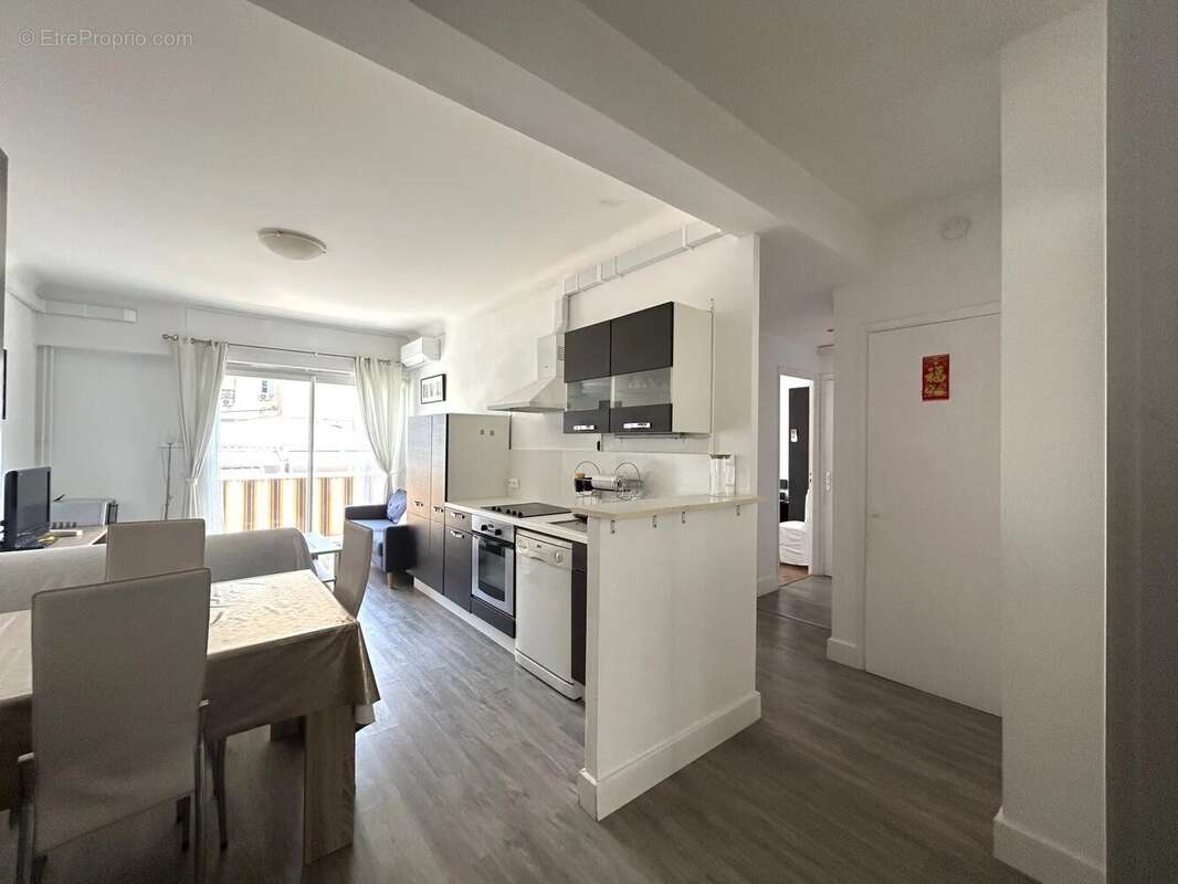 Appartement à NICE
