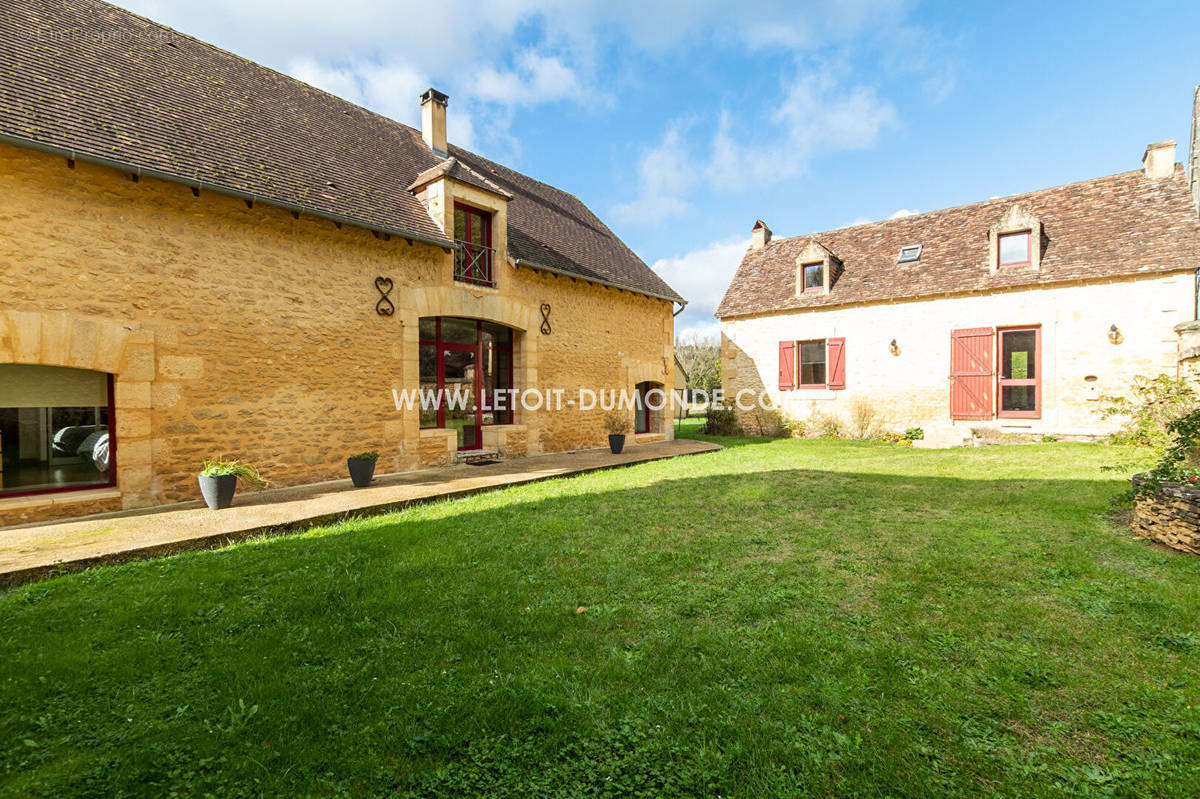 Maison à PLAZAC