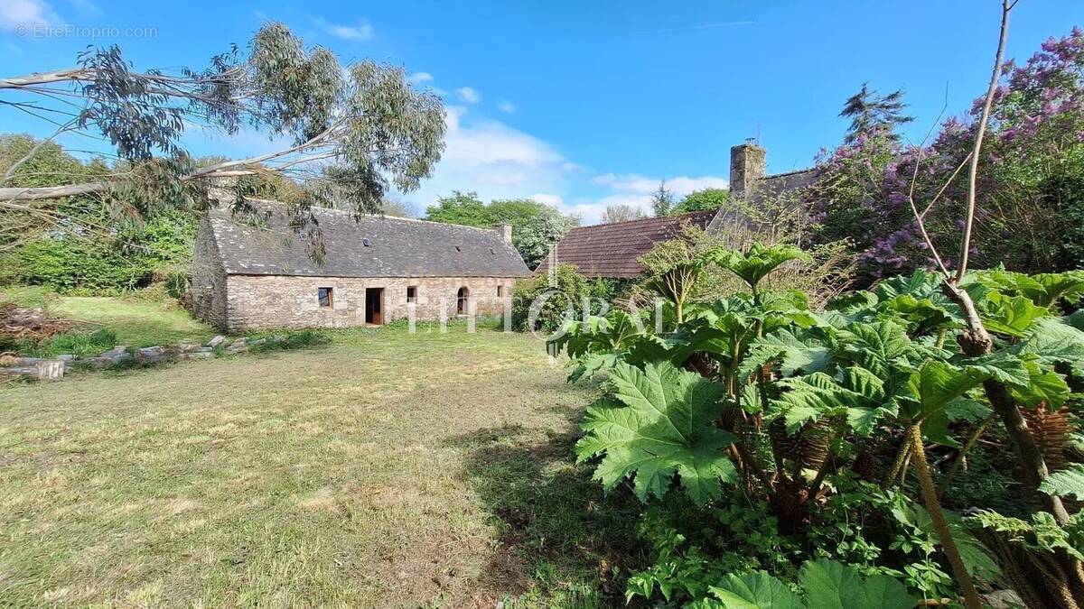 Maison à PLESTIN-LES-GREVES