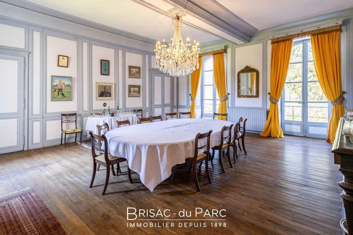 Maison à ROUVRES-SUR-AUBE
