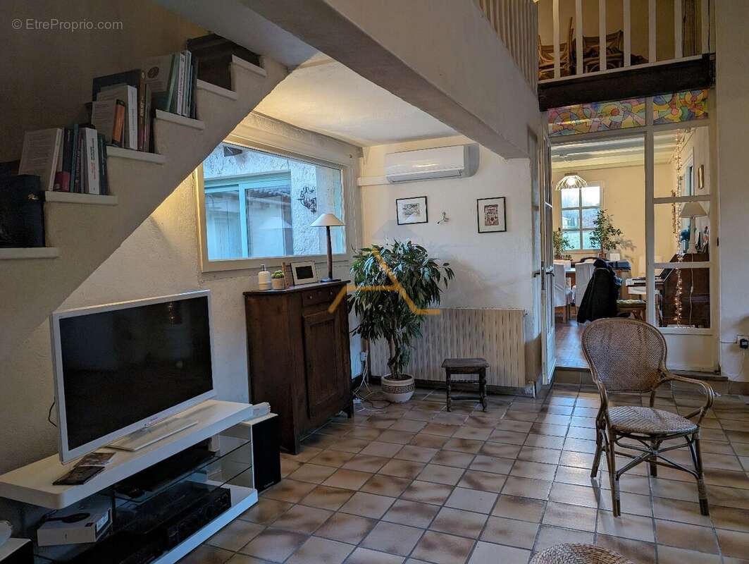 Maison à LE POET-LAVAL