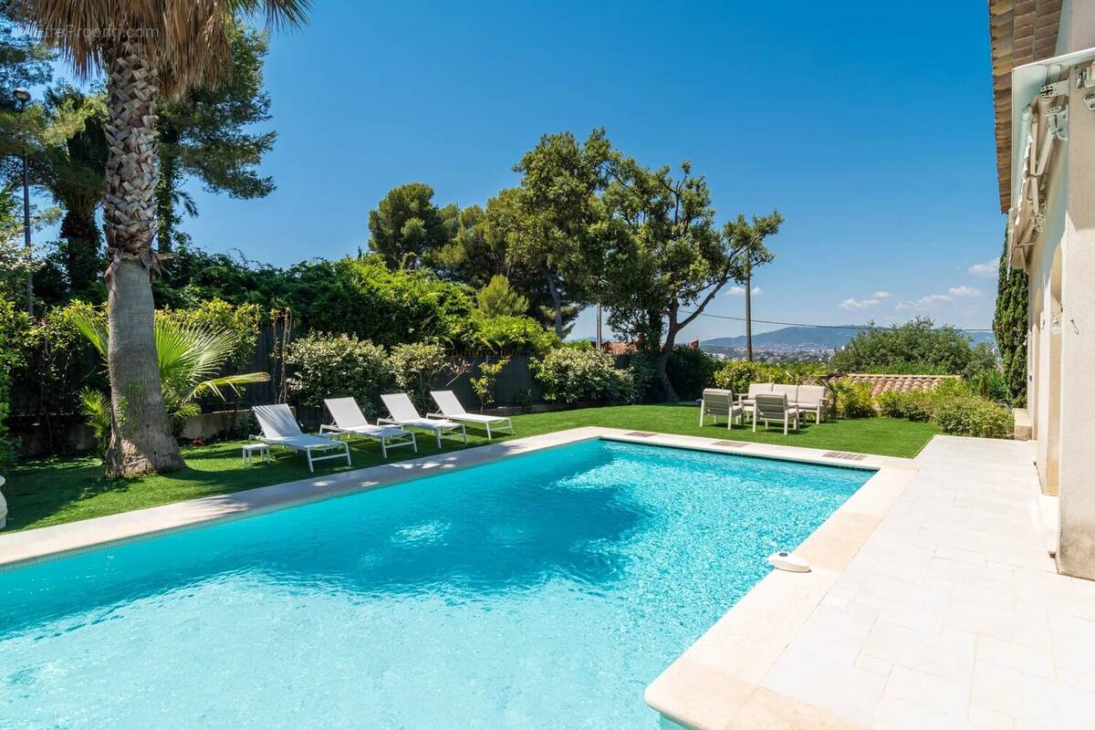 Maison à CANNES