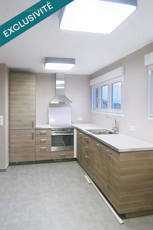 Photo 2 - Appartement à AUDUN-LE-TICHE