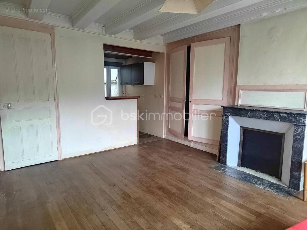 Appartement à ARGENTON-SUR-CREUSE