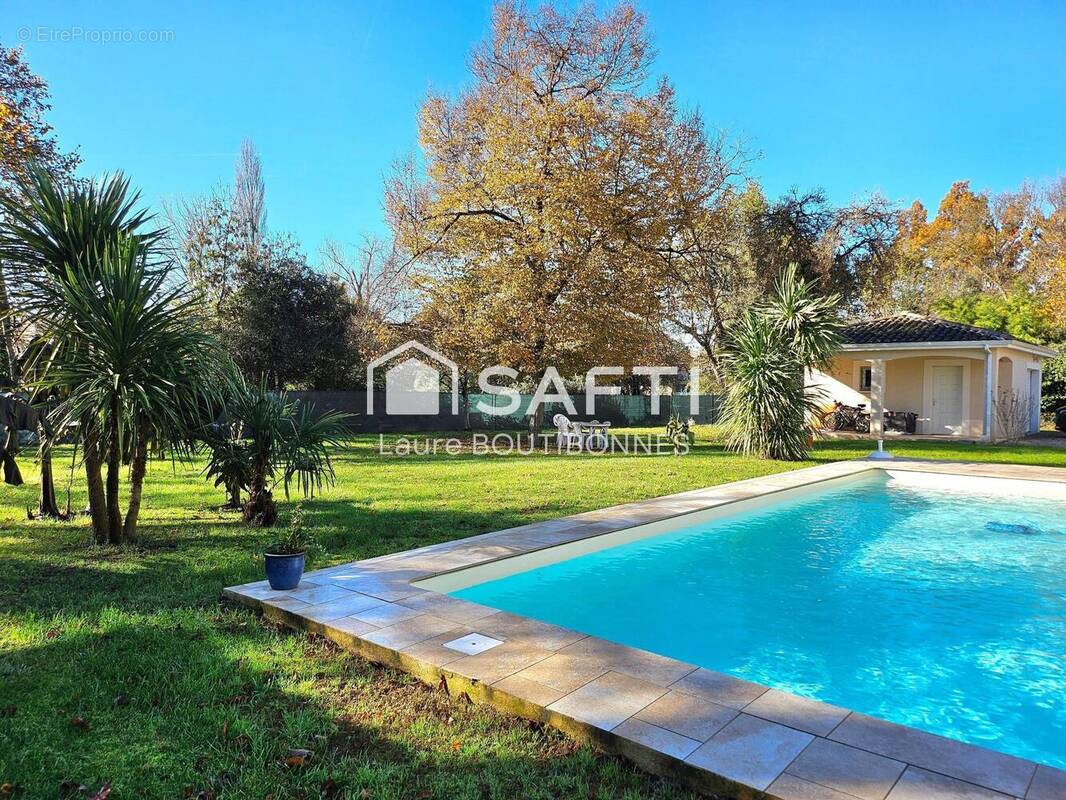 Photo 1 - Maison à SAINT-SULPICE