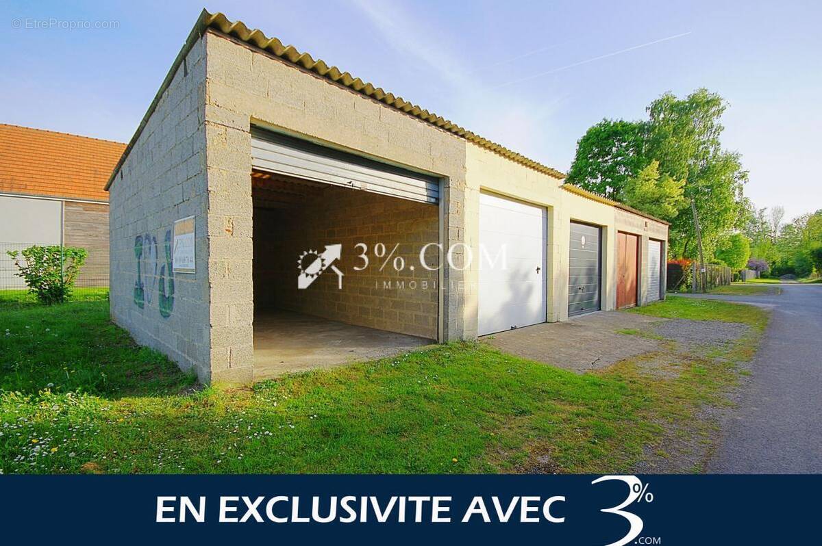 Parking à FLIXECOURT