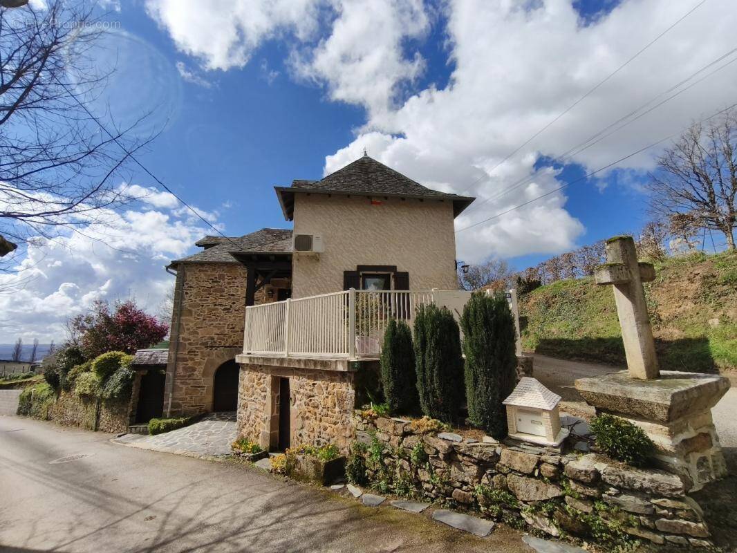 Maison à SAINTE-FEREOLE