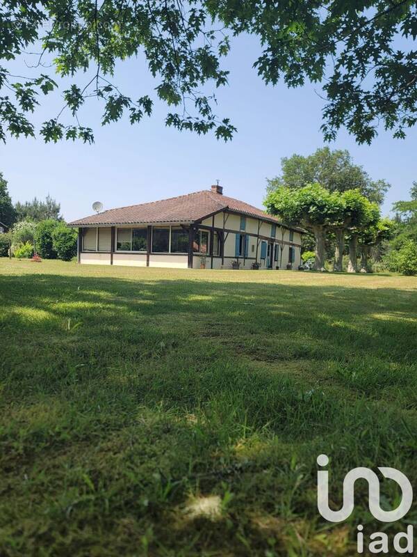 Photo 1 - Maison à RION-DES-LANDES