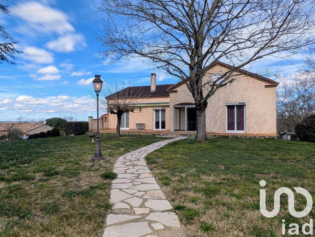 Photo 1 - Maison à LE SEQUESTRE
