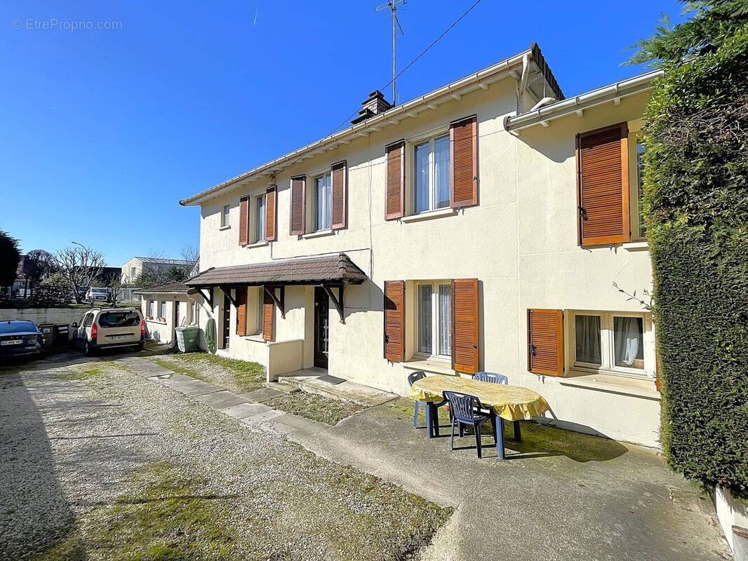 Maison à NEUILLY-PLAISANCE