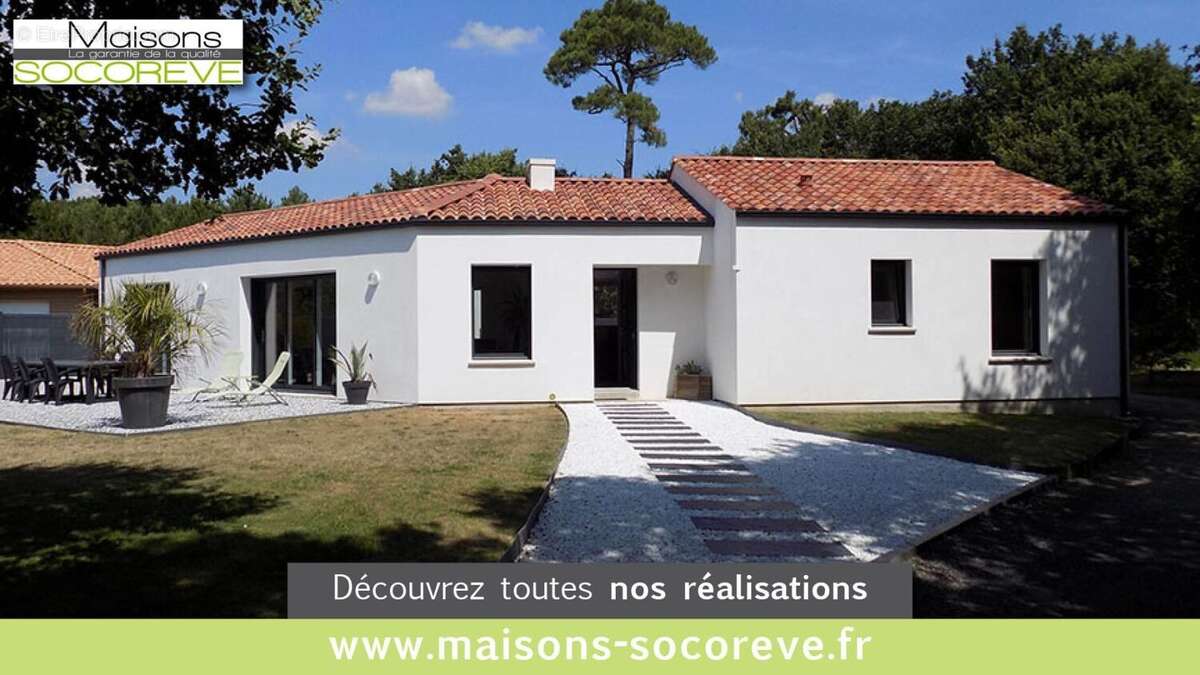 Terrain à APREMONT