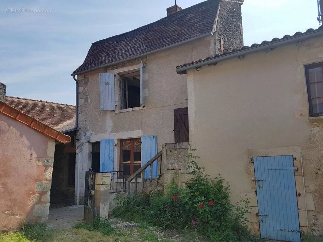 Maison à SAINT-SAVIN