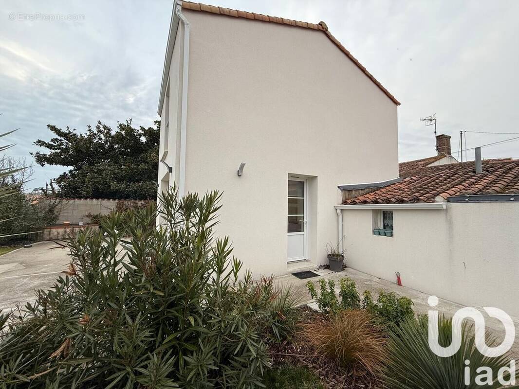 Photo 1 - Maison à ANGLES