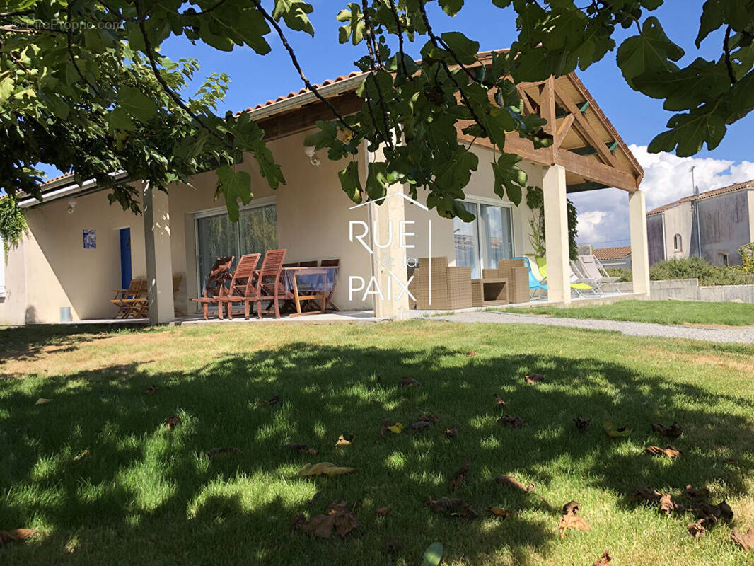 Maison à LE CHATEAU-D&#039;OLERON